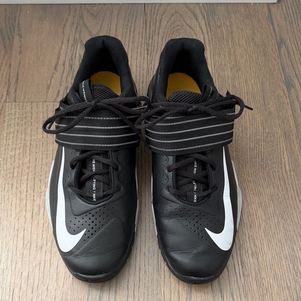 Nike Savaleos